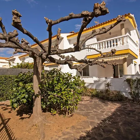 Casa Privada En Primera Linea - Tres Playas